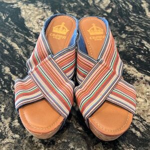 Crown Vintage platform Sz.8 1/2 Wedge sandal
